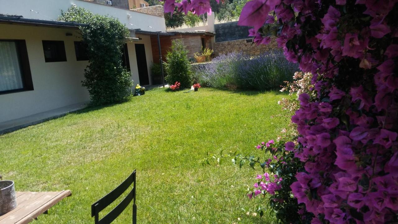 Mas Ferran Adults Only Bed & Breakfast Pals Dış mekan fotoğraf